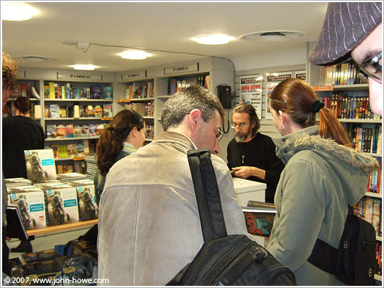 2007.11.17 - Forbidden Planet, London